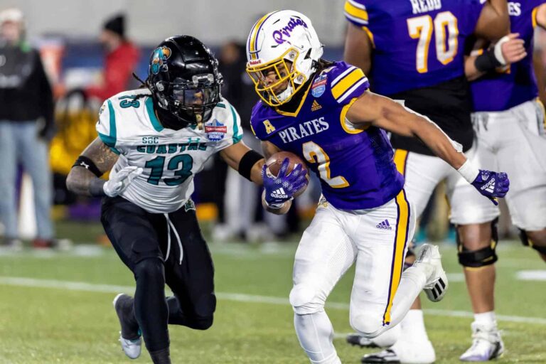 Coastal Carolina, East Carolina schedule football series for 2025, 2028